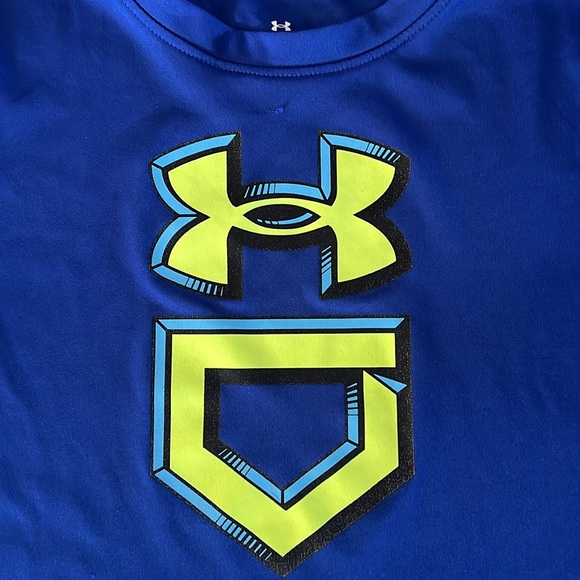 Under Armour Shirt Bundle - Picture 8 of 11